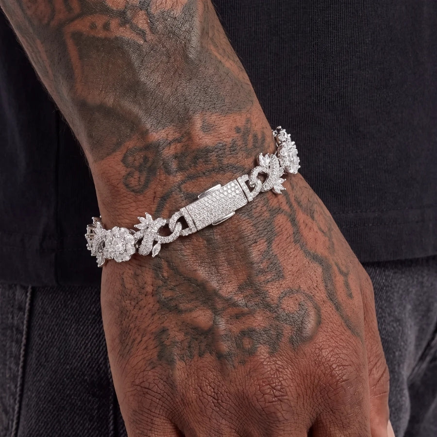 Thorn Crown iced armband